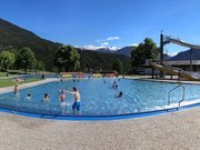 Sportzentrum Imst - gemütliches Freibad am Rande der Lechtaler Alpen