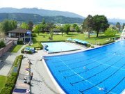 Schwimmbad Hall in Tirol - Freibad mit spaßiger Rutsche im mittleren Inntal