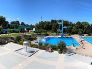 Wartbergfreibad Pforzheim - Sommerbad mit Rolba-Rutschenspaß in der Nordstadt